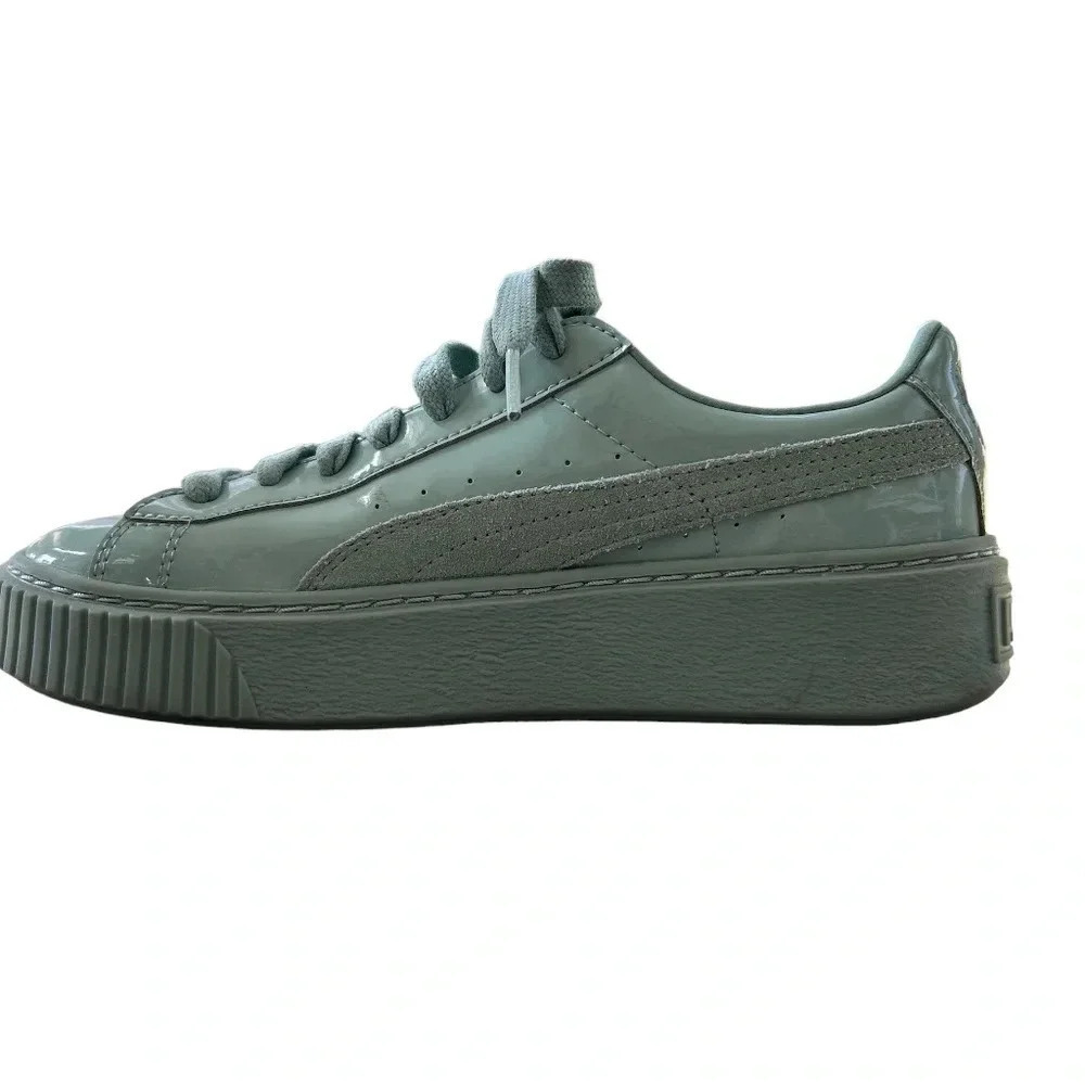 Puma Basket Platform Sneakers Sz‎ 37 EU (6.5 US)